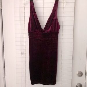 Lulu’s Velvet Holiday Dress SZ S Red Maroon Wine